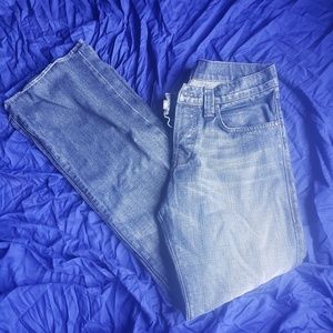 Rock and republic means jeans size 34